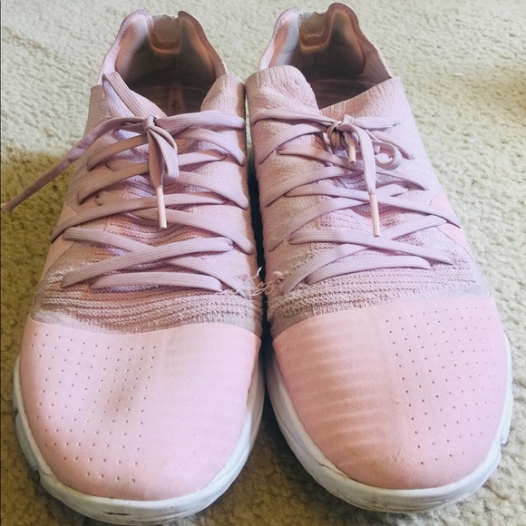 Pink curry lows - Picture 2 of 5